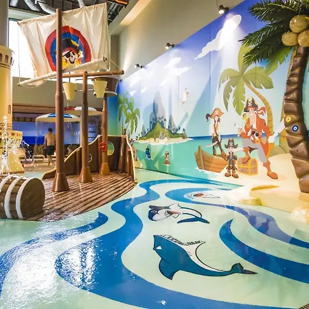 Daire Vacationclub - Baltic Park Plaza 32 2.2.4. *